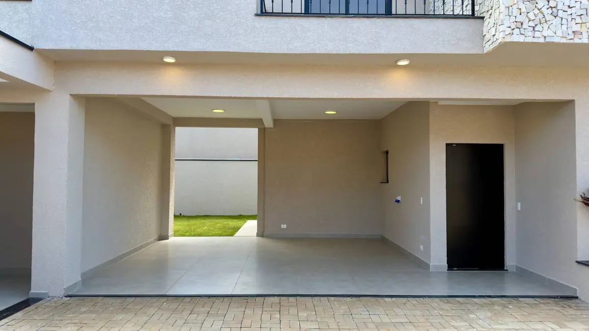 Foto 16 de Casa à venda em Vila Petrópolis, Atibaia - SP