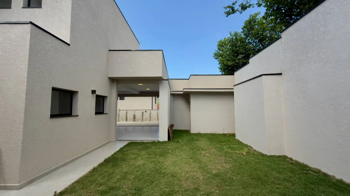 Foto 20 de Casa à venda em Vila Petrópolis, Atibaia - SP