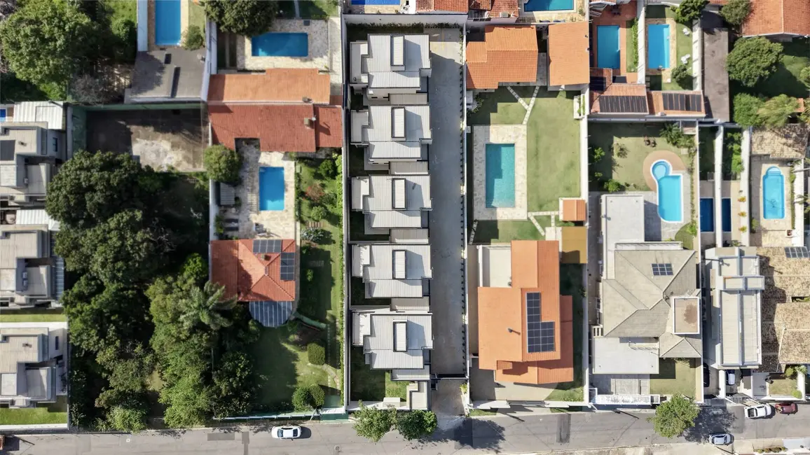 Foto 2 de Casa à venda em Vila Petrópolis, Atibaia - SP
