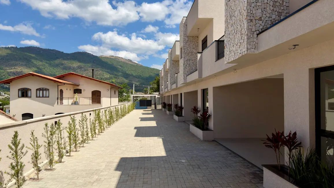 Foto 7 de Casa à venda em Vila Petrópolis, Atibaia - SP