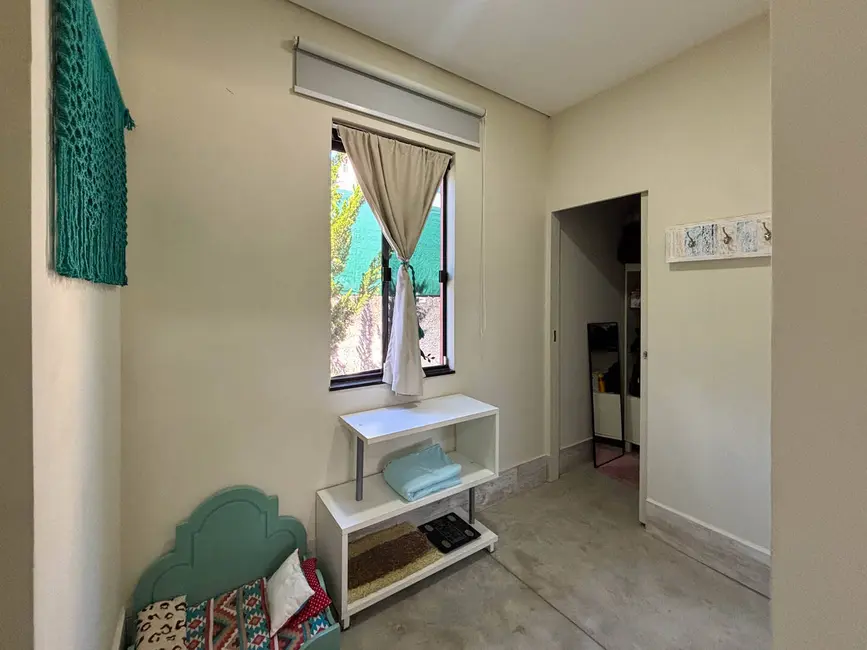 Casa à venda, 2091m2 em Ponte Alta, Atibaia - SP - imagem 5 Foto 5 de Casa à venda, 2091m2 em Ponte Alta, Atibaia - SP