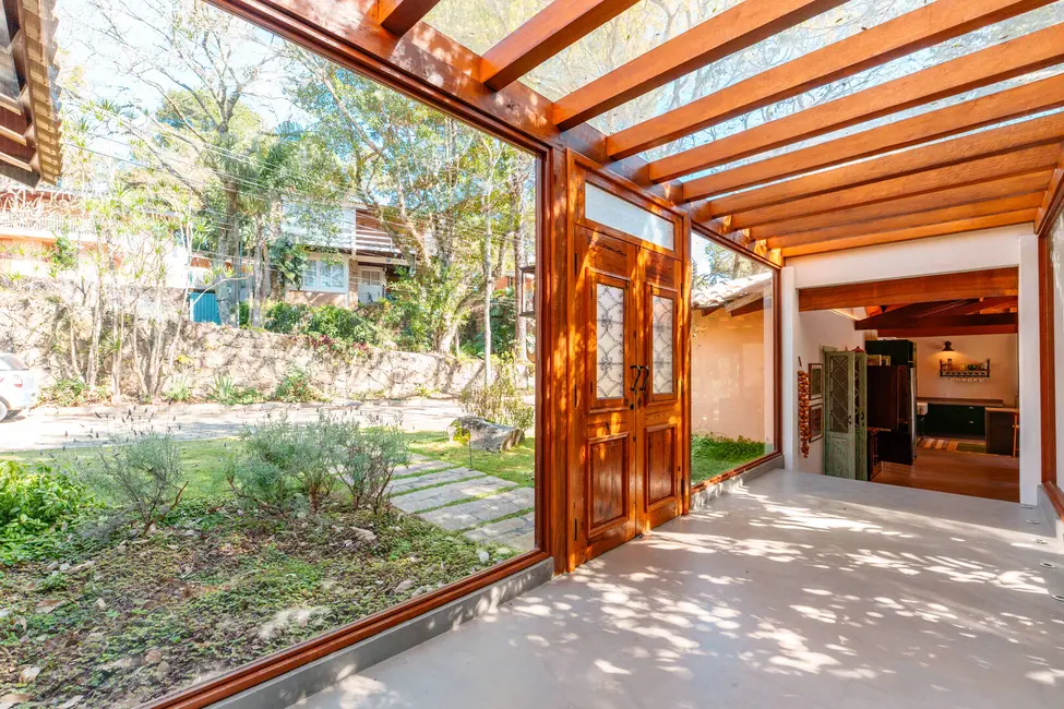 Casa de Condomínio com 3 quartos à venda, 1800m2 em Portão, Atibaia - SP - imagem 6 Foto 6 de Casa de Condomínio com 3 quartos à venda, 1800m2 em Portão, Atibaia - SP
