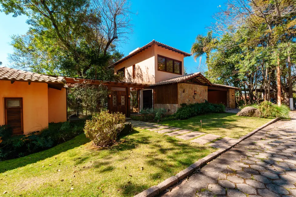 Casa de Condomínio com 3 quartos à venda, 1800m2 em Portão, Atibaia - SP - imagem 3 Foto 3 de Casa de Condomínio com 3 quartos à venda, 1800m2 em Portão, Atibaia - SP
