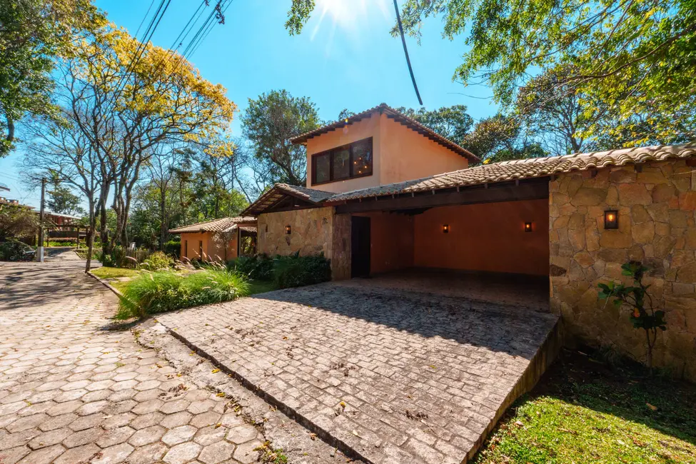 Casa de Condomínio com 3 quartos à venda, 1800m2 em Portão, Atibaia - SP - imagem 1 Foto 1 de Casa de Condomínio com 3 quartos à venda, 1800m2 em Portão, Atibaia - SP