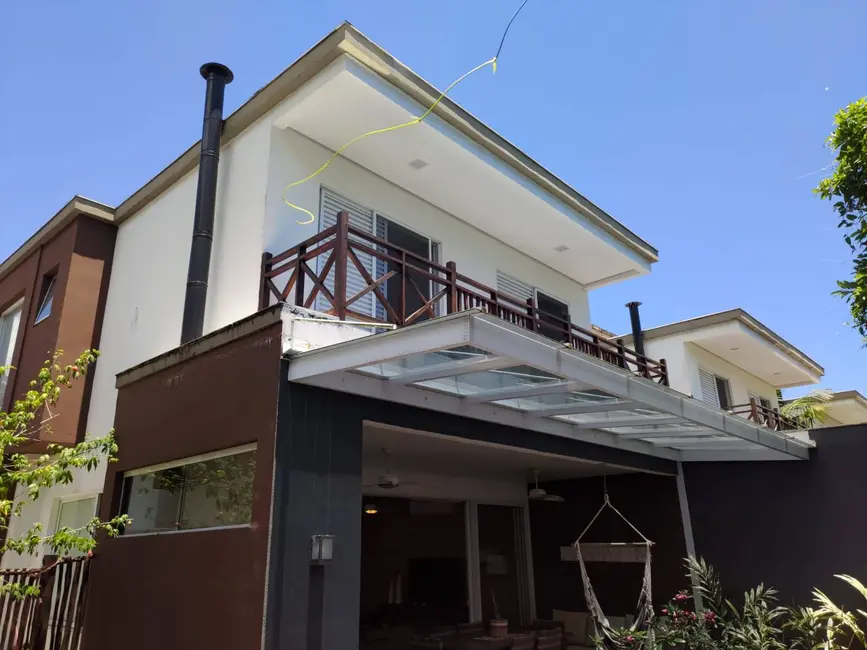 Foto 2 de Casa com 4 quartos à venda, 179m2 em Sao Sebastiao - SP