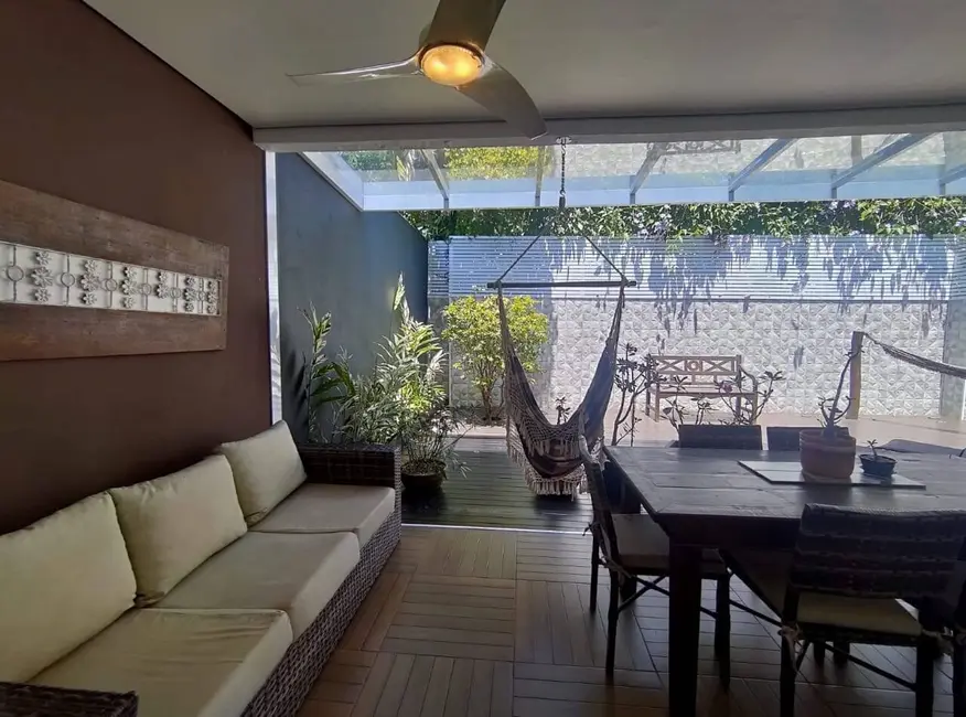 Foto 9 de Casa com 4 quartos à venda, 179m2 em Sao Sebastiao - SP