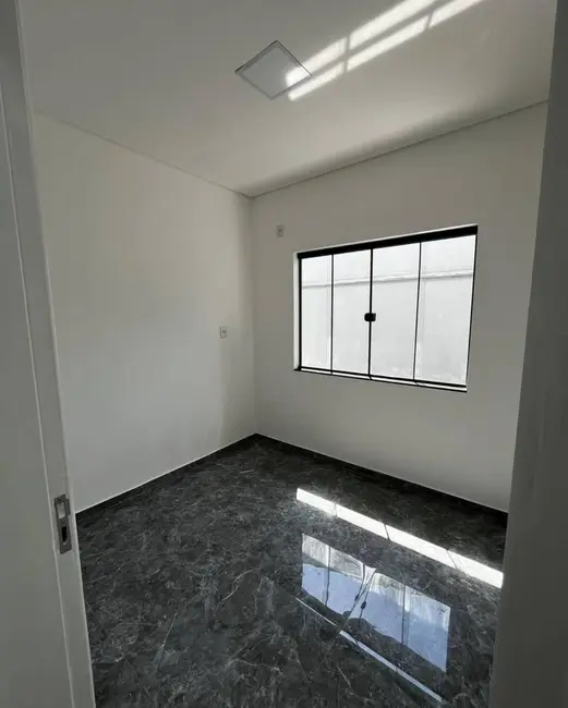 Foto 9 de Casa à venda em Centro, Balneario Barra Do Sul - SC