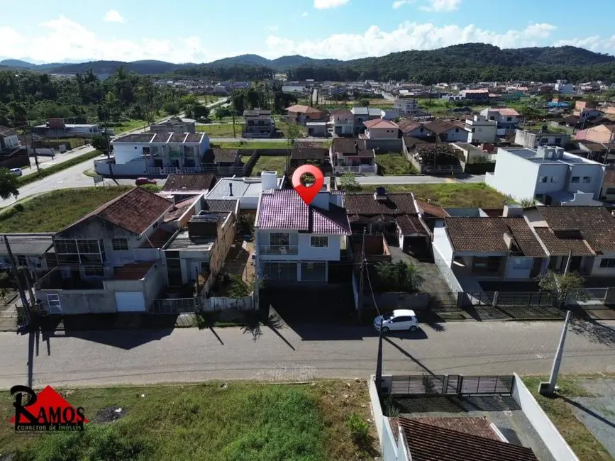 Sobrado com 2 quartos à venda em Araquari - SC - imagem 7 Foto 7 de Sobrado com 2 quartos à venda em Araquari - SC