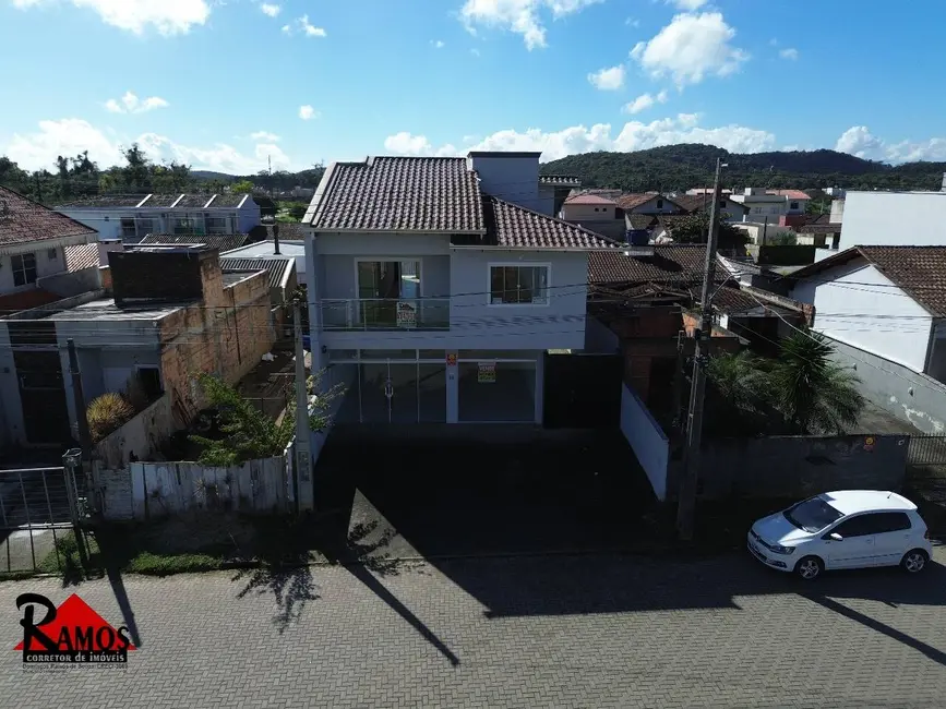 Sobrado com 2 quartos à venda em Araquari - SC - imagem 2 Foto 2 de Sobrado com 2 quartos à venda em Araquari - SC
