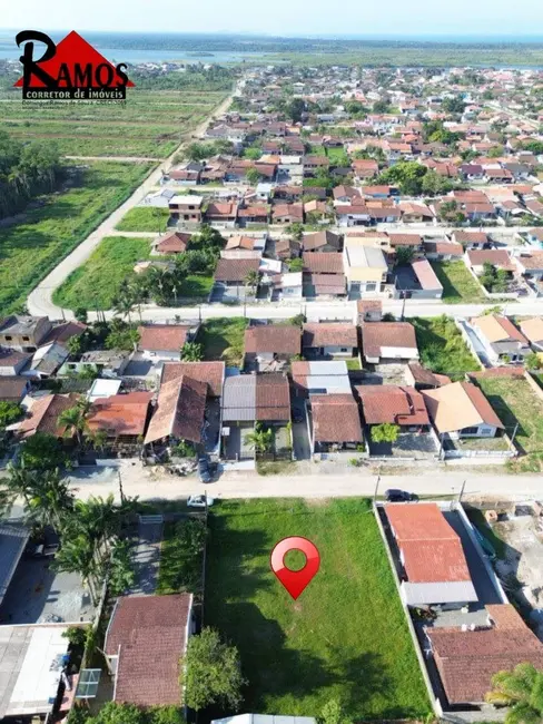 Foto 3 de Terreno / Lote à venda, 325m2 em Centro, Balneario Barra Do Sul - SC