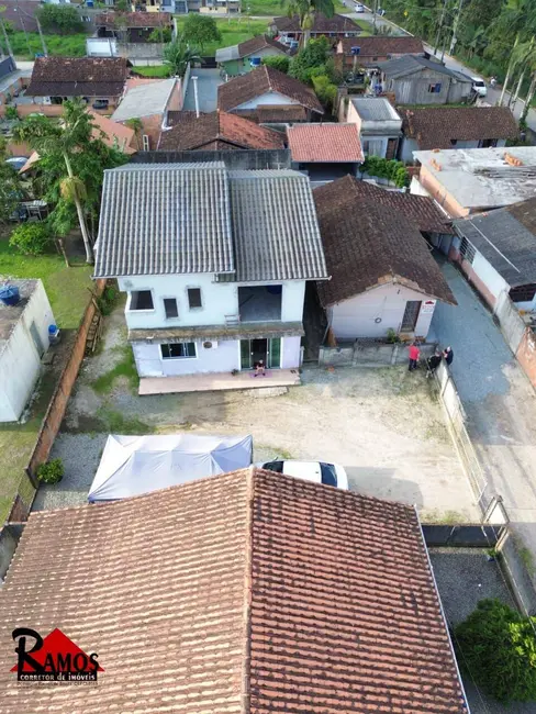 Foto 3 de Sobrado com 5 quartos à venda, 999m2 em Araquari - SC