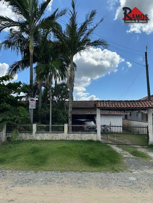 Foto 2 de Casa com 4 quartos à venda, 300m2 em Centro, Balneario Barra Do Sul - SC