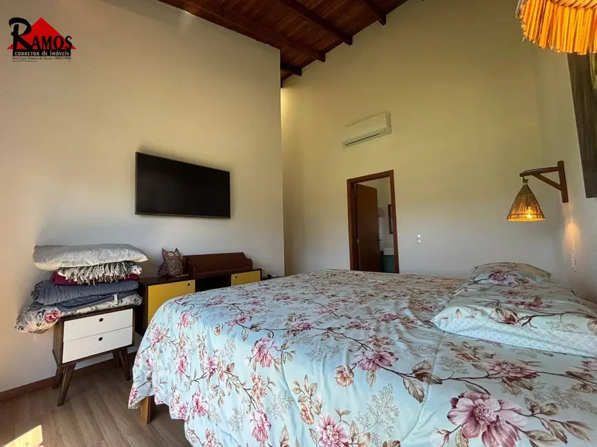 Foto 9 de Sala Comercial à venda, 700m2 em Balneario Barra Do Sul - SC