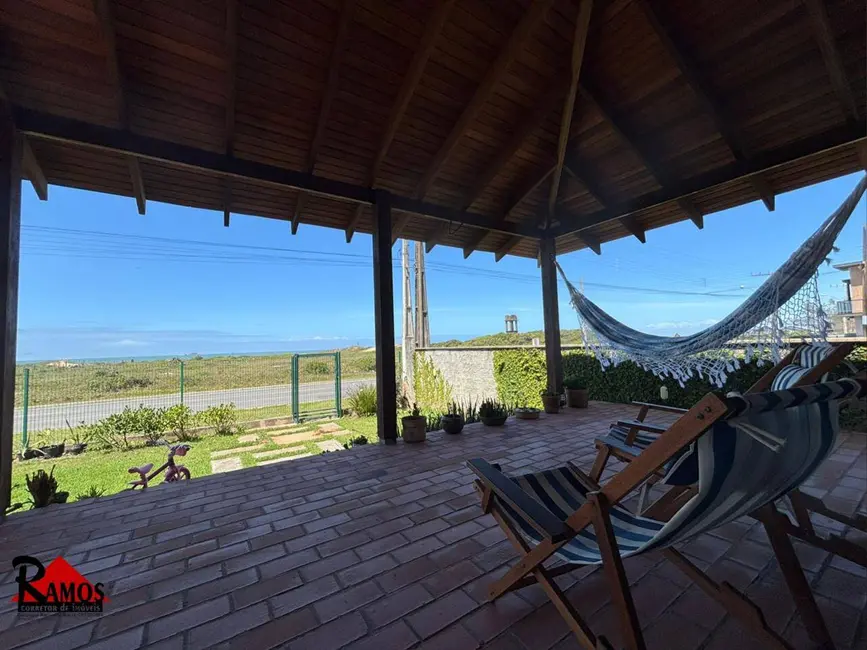Foto 4 de Sala Comercial à venda, 700m2 em Balneario Barra Do Sul - SC