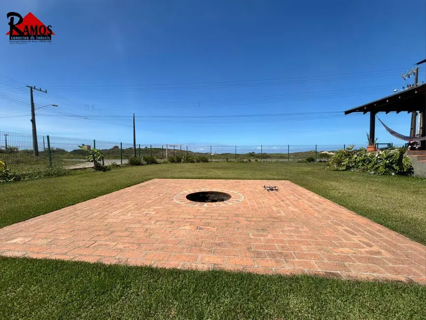 Foto 7 de Sala Comercial à venda, 700m2 em Balneario Barra Do Sul - SC
