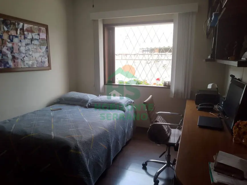 Casa com 3 quartos à venda, 141m2 em Várzea, Teresopolis - RJ - imagem 5 Foto 5 de Casa com 3 quartos à venda, 141m2 em Várzea, Teresopolis - RJ