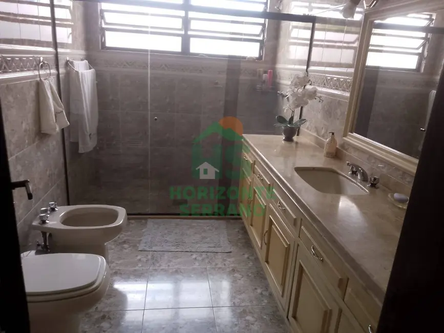 Casa com 3 quartos à venda, 141m2 em Várzea, Teresopolis - RJ - imagem 8 Foto 8 de Casa com 3 quartos à venda, 141m2 em Várzea, Teresopolis - RJ