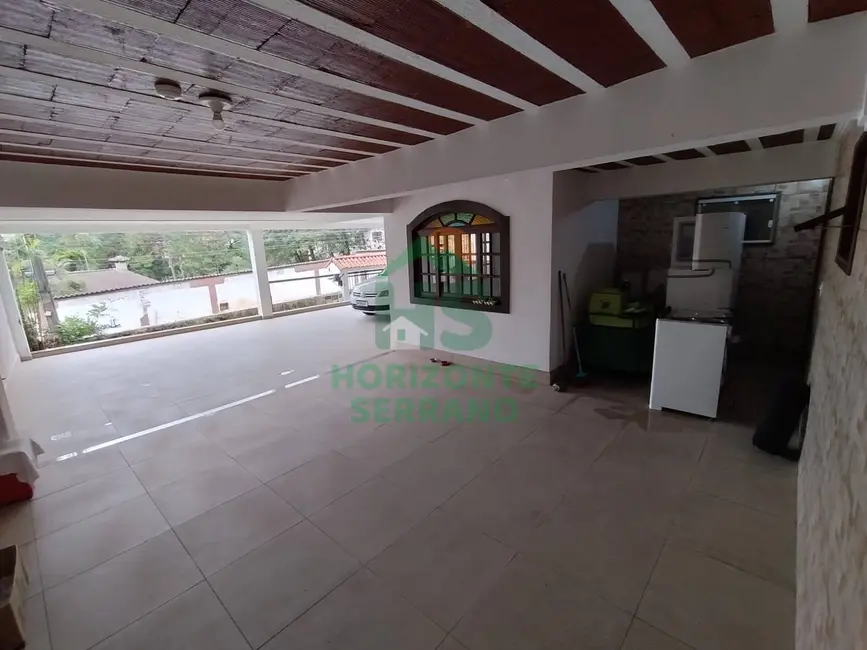 Casa com 3 quartos à venda, 131m2 em Granja Guarani, Teresopolis - RJ - imagem 5 Foto 5 de Casa com 3 quartos à venda, 131m2 em Granja Guarani, Teresopolis - RJ