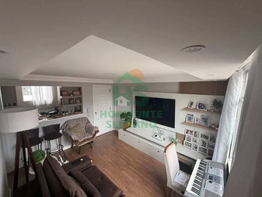 Foto 1 de Apartamento com 3 quartos à venda, 52m2 em Nossa Senhora de Fátima, Teresopolis - RJ