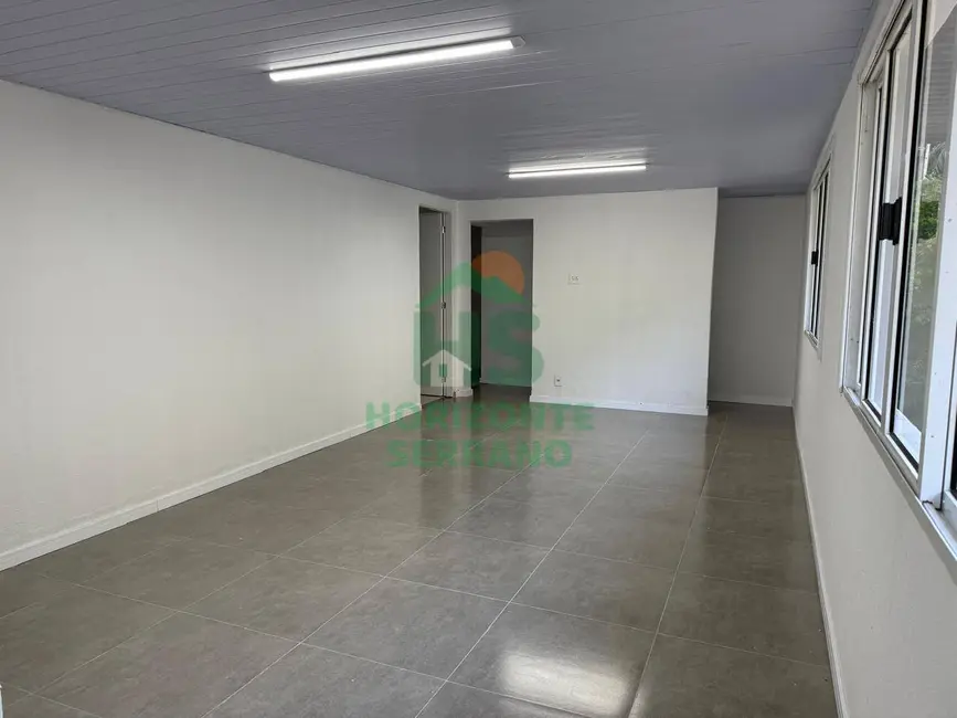 Foto 8 de Casa com 3 quartos à venda, 80m2 em Albuquerque, Teresopolis - RJ