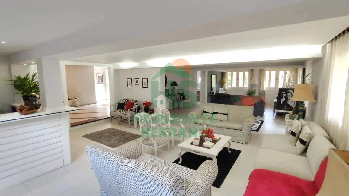 Foto 1 de Casa com 6 quartos à venda, 970m2 em Albuquerque, Teresopolis - RJ