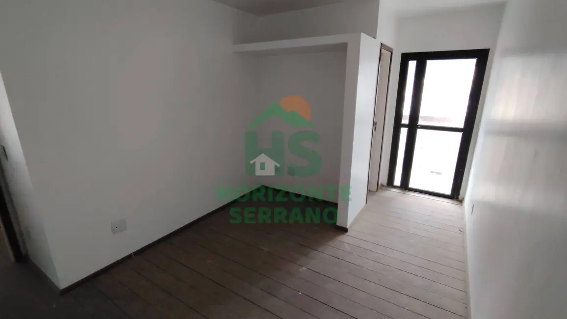 Cobertura com 3 quartos à venda, 320m2 em Vale do Paraíso, Teresopolis - RJ - imagem 7 Foto 7 de Cobertura com 3 quartos à venda, 320m2 em Vale do Paraíso, Teresopolis - RJ