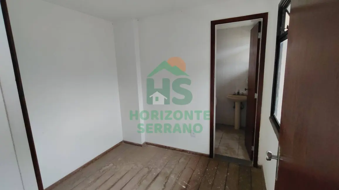 Cobertura com 3 quartos à venda, 320m2 em Vale do Paraíso, Teresopolis - RJ - imagem 6 Foto 6 de Cobertura com 3 quartos à venda, 320m2 em Vale do Paraíso, Teresopolis - RJ
