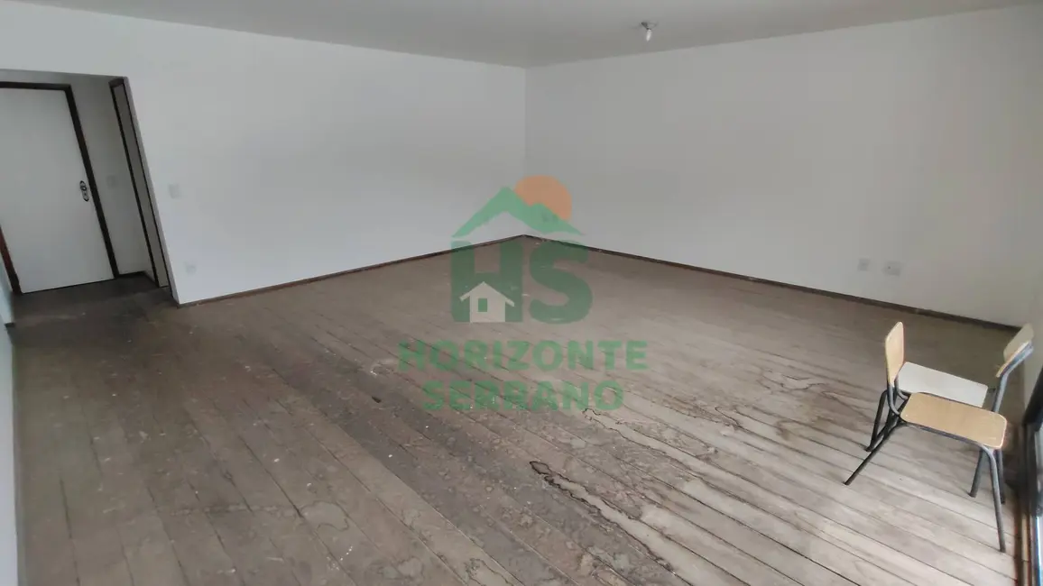 Cobertura com 3 quartos à venda, 320m2 em Vale do Paraíso, Teresopolis - RJ - imagem 1 Foto 1 de Cobertura com 3 quartos à venda, 320m2 em Vale do Paraíso, Teresopolis - RJ