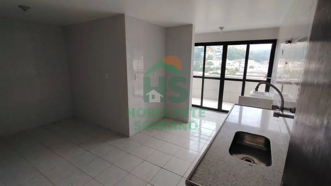 Cobertura com 3 quartos à venda, 320m2 em Vale do Paraíso, Teresopolis - RJ - imagem 3 Foto 3 de Cobertura com 3 quartos à venda, 320m2 em Vale do Paraíso, Teresopolis - RJ