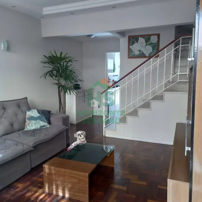 Casa com 2 quartos à venda, 94m2 em Agriões, Teresopolis - RJ - imagem 1 Foto 1 de Casa com 2 quartos à venda, 94m2 em Agriões, Teresopolis - RJ