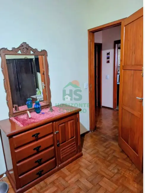 Casa com 3 quartos à venda, 92m2 em Vale do Paraíso, Teresopolis - RJ - imagem 9 Foto 9 de Casa com 3 quartos à venda, 92m2 em Vale do Paraíso, Teresopolis - RJ
