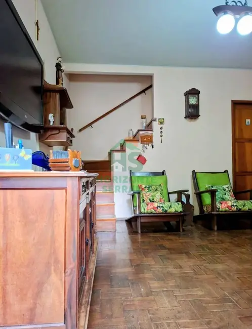 Casa com 3 quartos à venda, 92m2 em Vale do Paraíso, Teresopolis - RJ - imagem 5 Foto 5 de Casa com 3 quartos à venda, 92m2 em Vale do Paraíso, Teresopolis - RJ