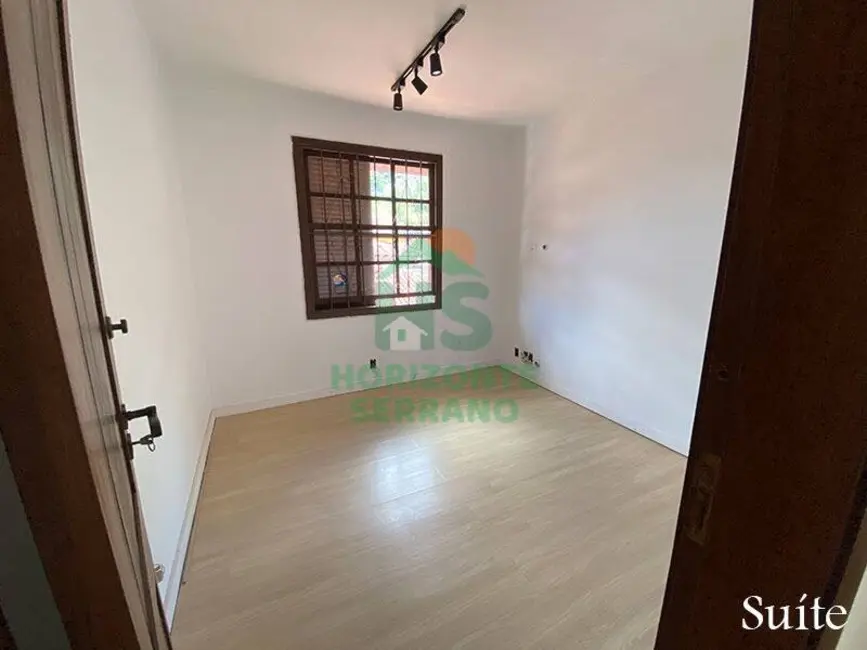 Foto 9 de Casa com 3 quartos à venda, 283m2 em Tijuca, Teresopolis - RJ