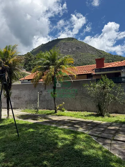 Foto 7 de Casa com 5 quartos à venda, 214m2 em Iucas, Teresopolis - RJ