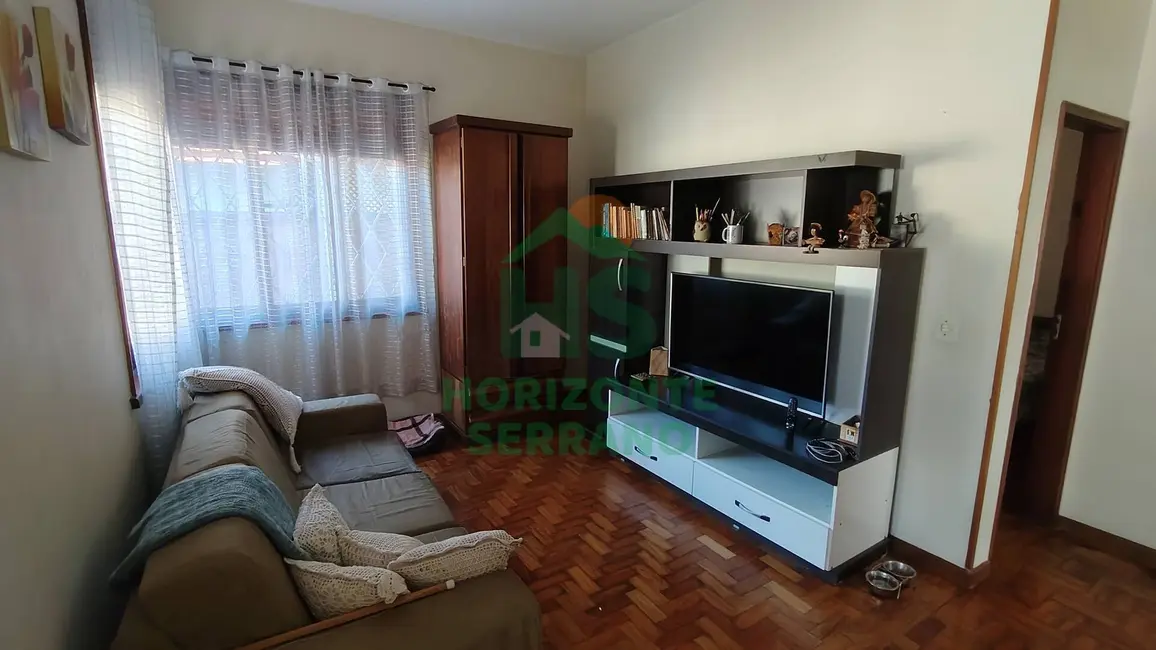 Foto 3 de Casa com 4 quartos à venda, 185m2 em Jardim Cascata, Teresopolis - RJ
