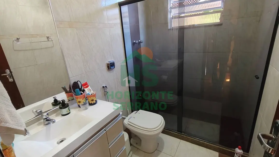 Foto 9 de Casa com 4 quartos à venda, 185m2 em Jardim Cascata, Teresopolis - RJ