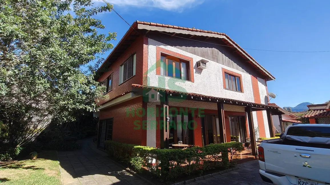 Foto 5 de Casa com 10 quartos à venda, 576m2 em Araras, Teresopolis - RJ