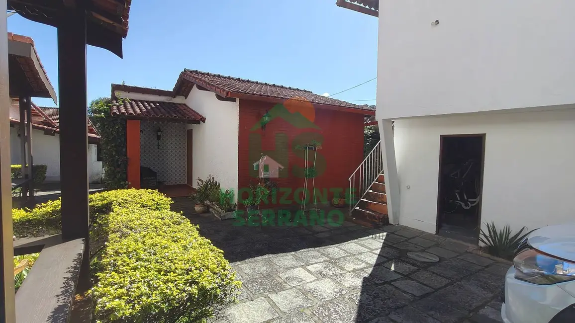 Foto 6 de Casa com 10 quartos à venda, 576m2 em Araras, Teresopolis - RJ