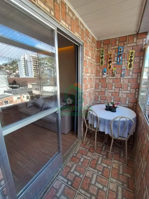 Foto 8 de Apartamento com 3 quartos à venda, 52m2 em Várzea, Teresopolis - RJ