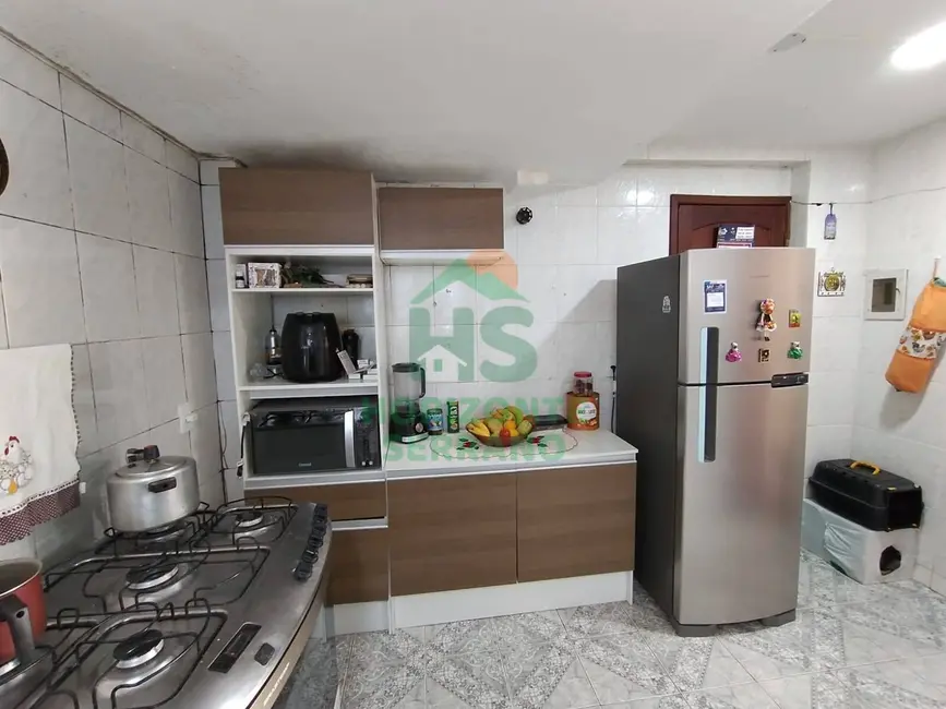 Foto 5 de Apartamento com 3 quartos à venda, 52m2 em Várzea, Teresopolis - RJ