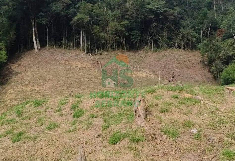 Foto 1 de Terreno / Lote à venda, 3480m2 em Carlos Guinle, Teresopolis - RJ