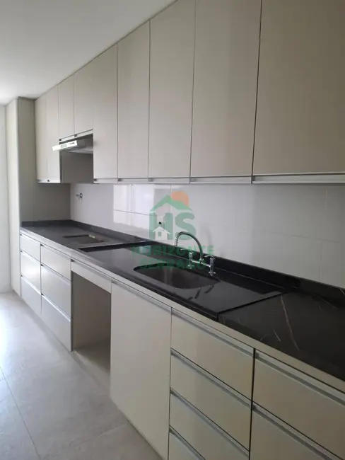 Foto 6 de Apartamento com 3 quartos à venda, 107m2 em Tijuca, Teresopolis - RJ
