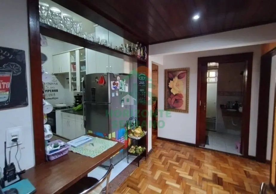 Foto 5 de Apartamento com 2 quartos à venda, 62m2 em Alto, Teresopolis - RJ