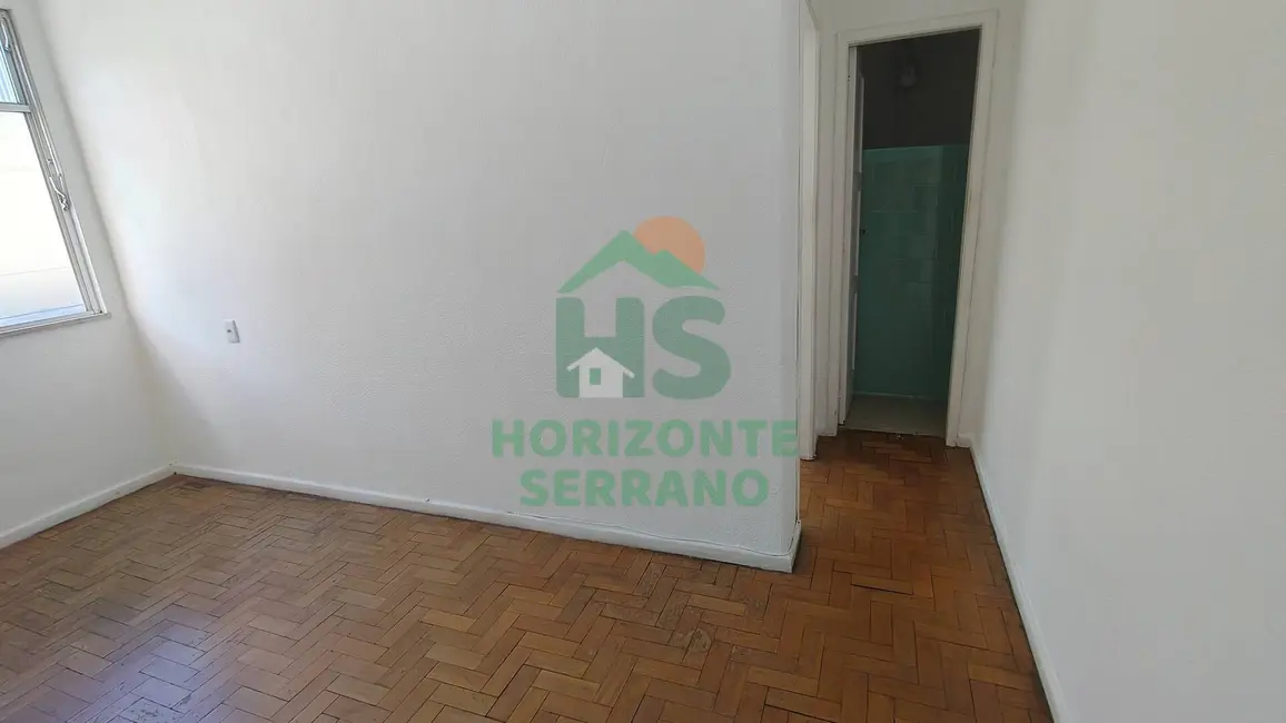 Foto 7 de Apartamento com 1 quarto à venda, 35m2 em Várzea, Teresopolis - RJ