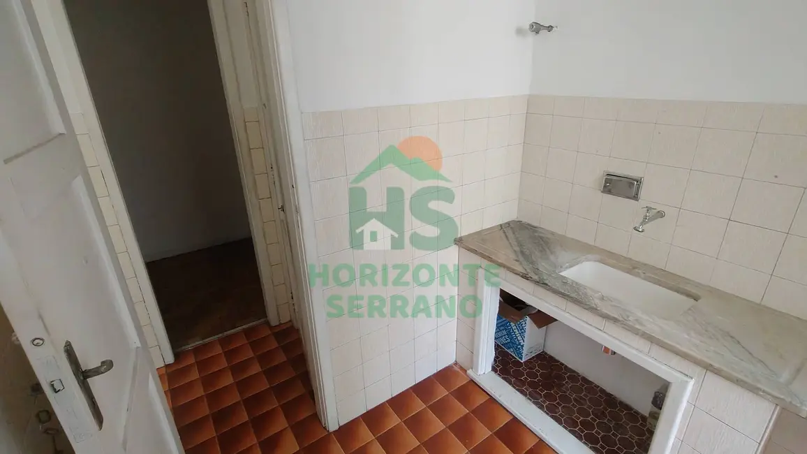Foto 9 de Apartamento com 1 quarto à venda, 35m2 em Várzea, Teresopolis - RJ