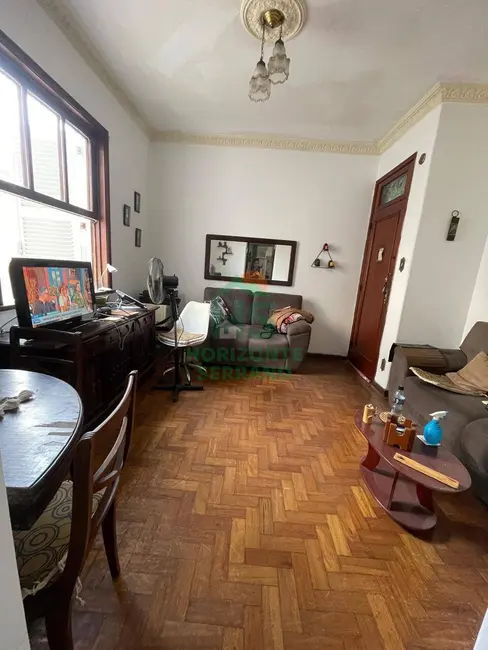 Foto 6 de Apartamento com 1 quarto à venda, 30m2 em Várzea, Teresopolis - RJ