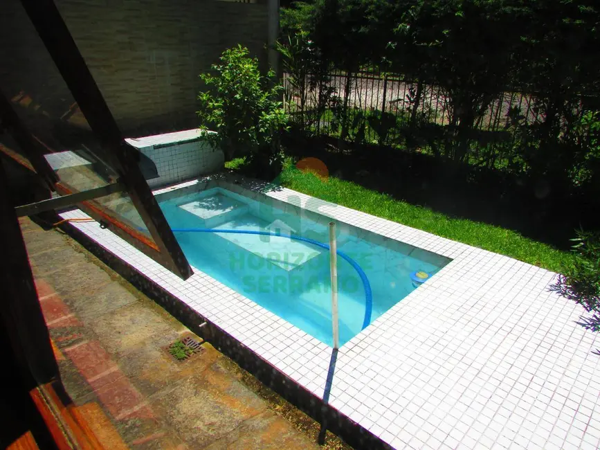 Casa com 5 quartos à venda, 230m2 em Carlos Guinle, Teresopolis - RJ - imagem 6 Foto 6 de Casa com 5 quartos à venda, 230m2 em Carlos Guinle, Teresopolis - RJ