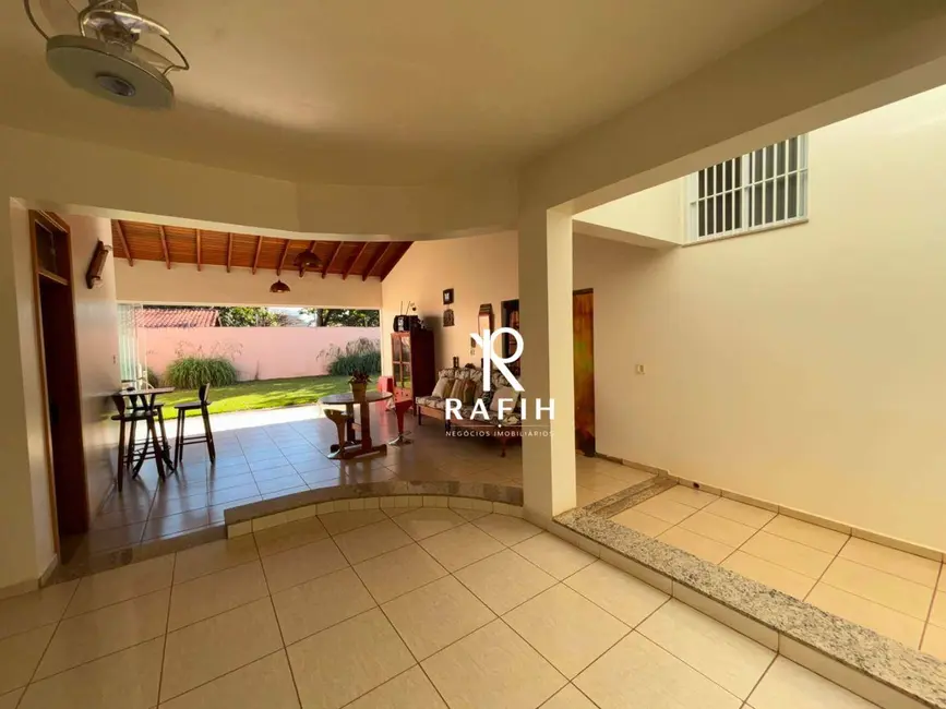 Foto 8 de Casa com 5 quartos à venda, 729m2 em Jardim Europa, Assis - SP