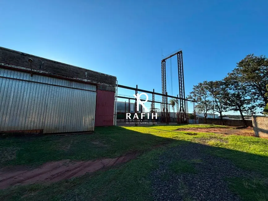 Foto 3 de Armazém / Galpão para alugar, 9600m2 em CDA, Assis - SP