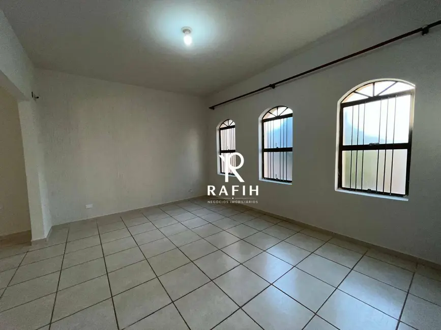 Casa com 3 quartos à venda, 283m2 em Vila Ribeiro, Assis - SP - imagem 5 Foto 5 de Casa com 3 quartos à venda, 283m2 em Vila Ribeiro, Assis - SP